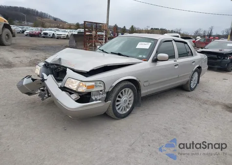2009 Mercury Grand Marquis Ls (Fleet Only) z USA, uszkodzony, nr VIN 2MEHM75V29X615201